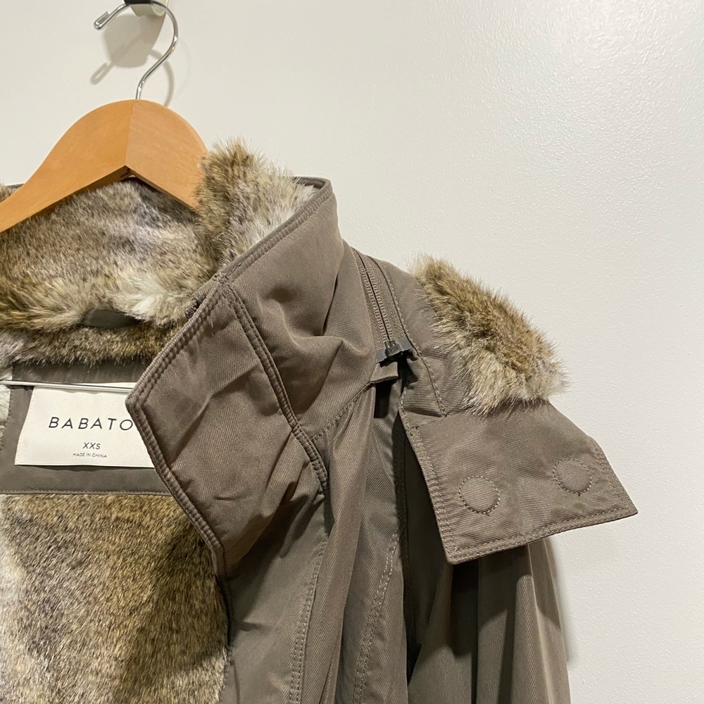 Aritzia Babaton Oskar Parka - Picture 5 of 11
